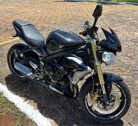 TRIUMPH STREET TRIPLE 675 ABS TRIUMPH STREET TRIPLE 675 ABS